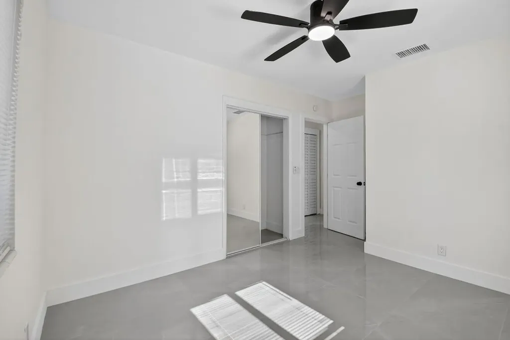 534 W Martin Luther King Jr Boulevard Boynton Beach FL 33435