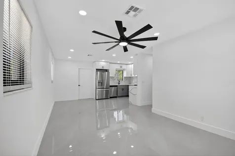 534 W Martin Luther King Jr Boulevard Boynton Beach FL 33435
