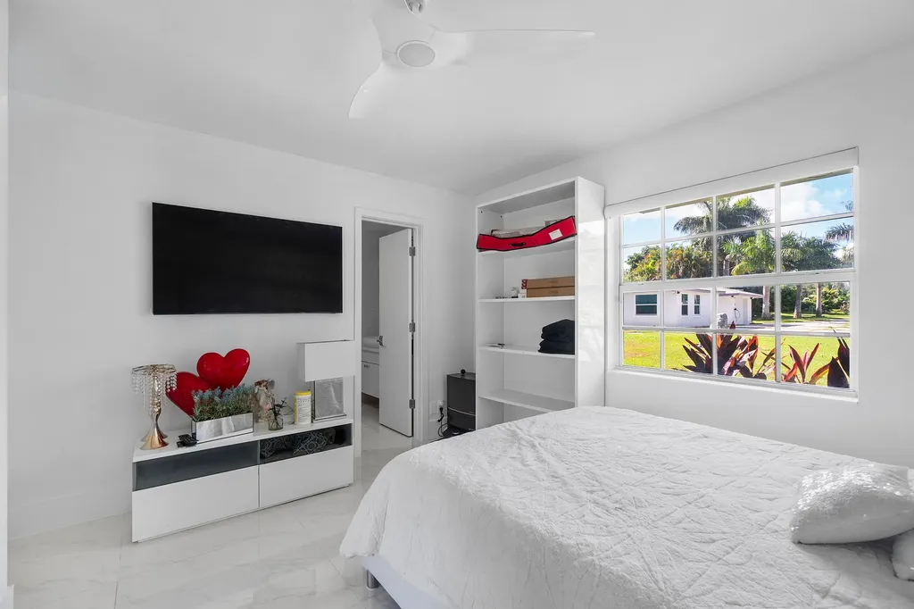 5447 Center Street Jupiter FL 33458