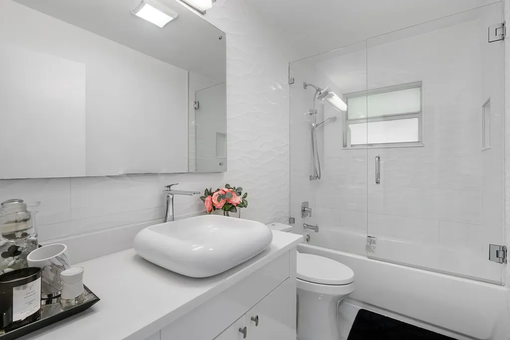 5447 Center Street Jupiter FL 33458