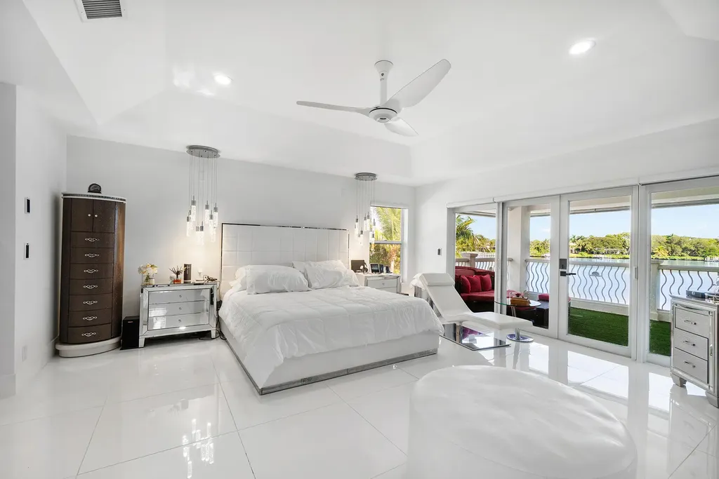 5447 Center Street Jupiter FL 33458