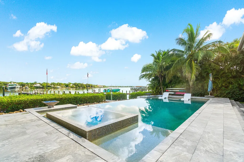 5447 Center Street Jupiter FL 33458