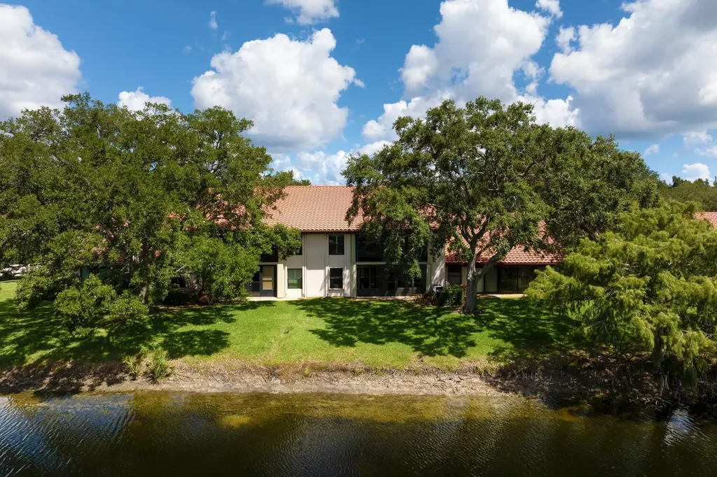6030 SE Martinique Drive Stuart FL 34997