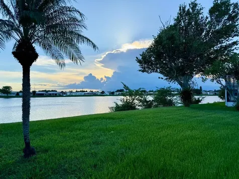 6563 Yedra Avenue Fort Pierce FL 34951
