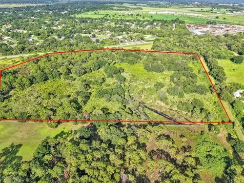 100 NW 38th Avenue Okeechobee FL 34972