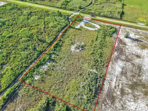22184 NW 278th Street Okeechobee FL 34972