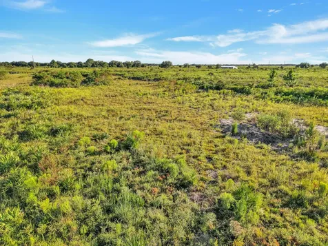 22184 NW 278th Street Okeechobee FL 34972