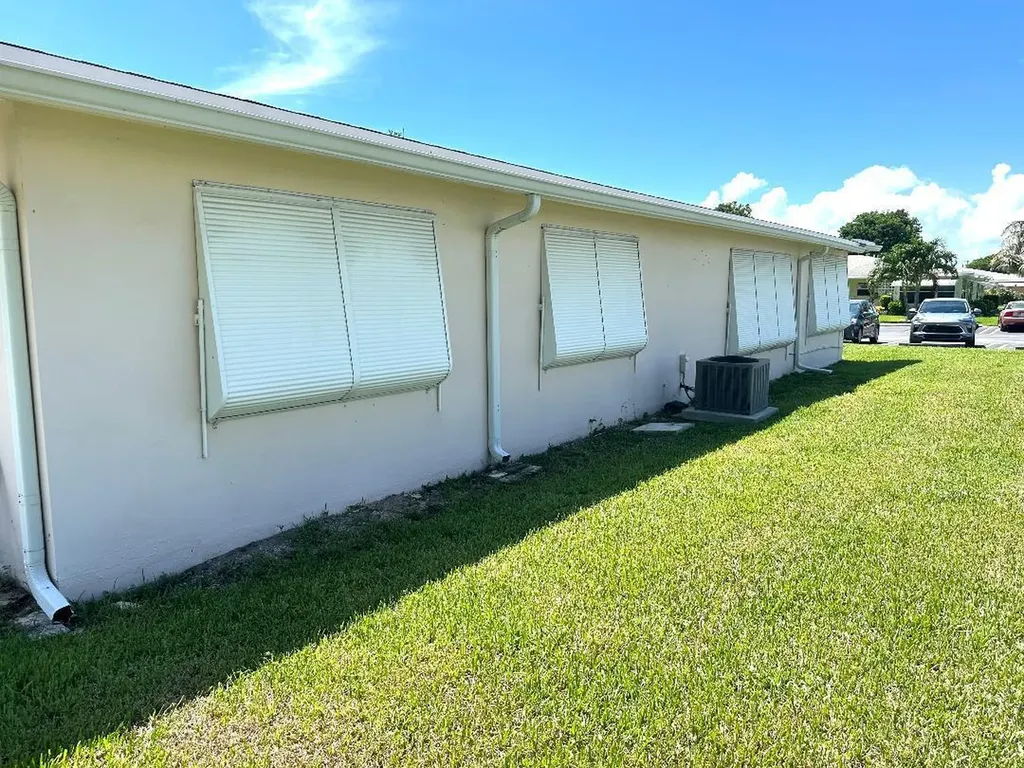 135 South Boulevard Boynton Beach FL 33435