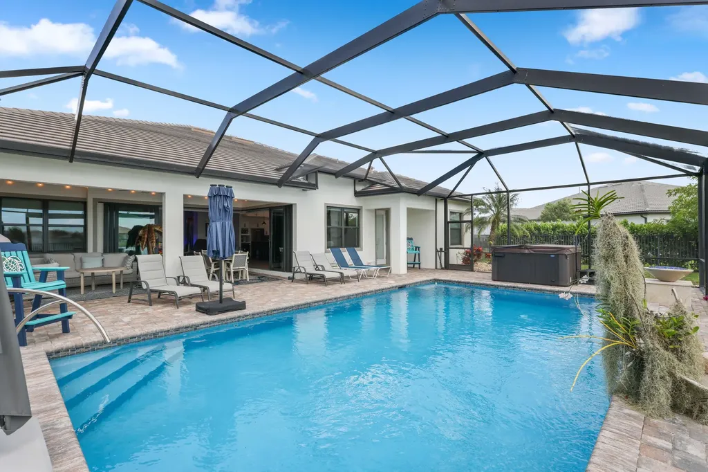 9191 Balsamo Drive Palm Beach Gardens FL 33412