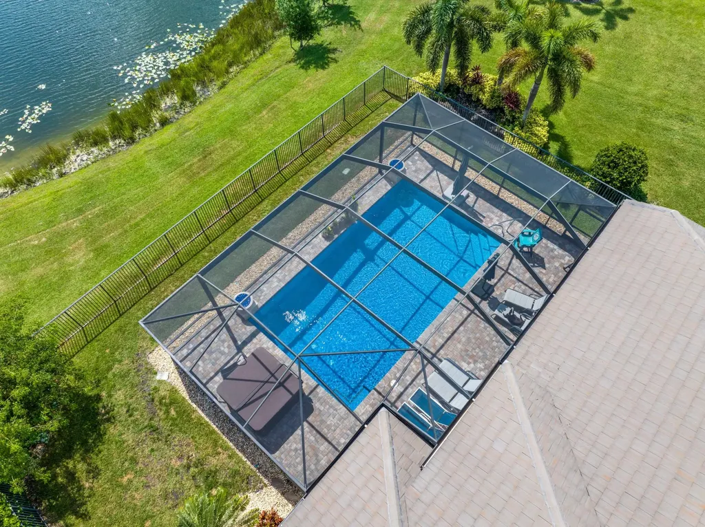 9191 Balsamo Drive Palm Beach Gardens FL 33412