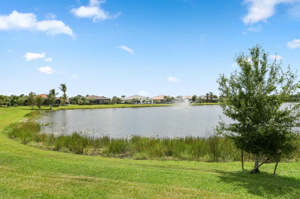 9191 Balsamo Drive Palm Beach Gardens FL 33412