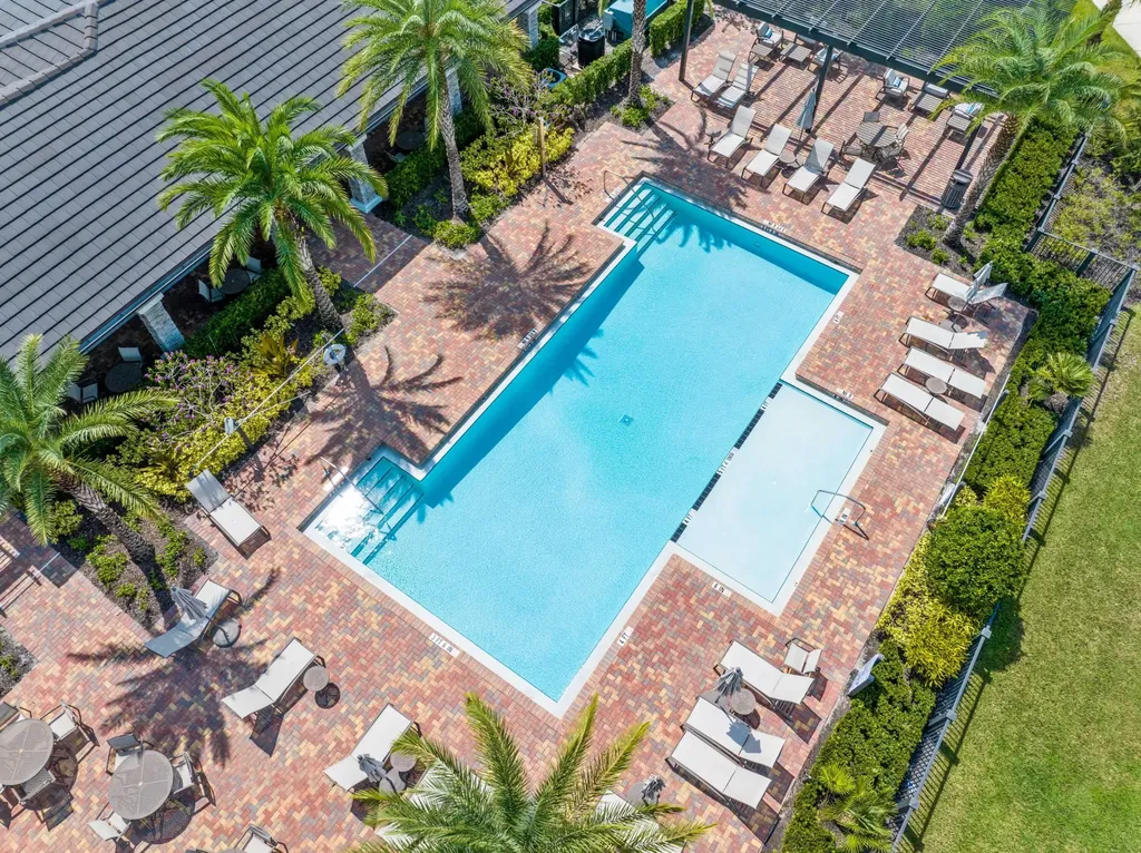 9191 Balsamo Drive Palm Beach Gardens FL 33412