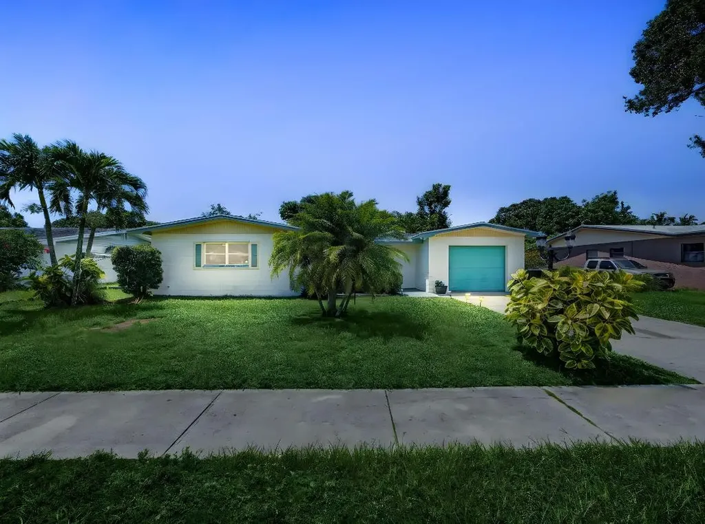 1807 Arizona Avenue Fort Pierce FL 34982