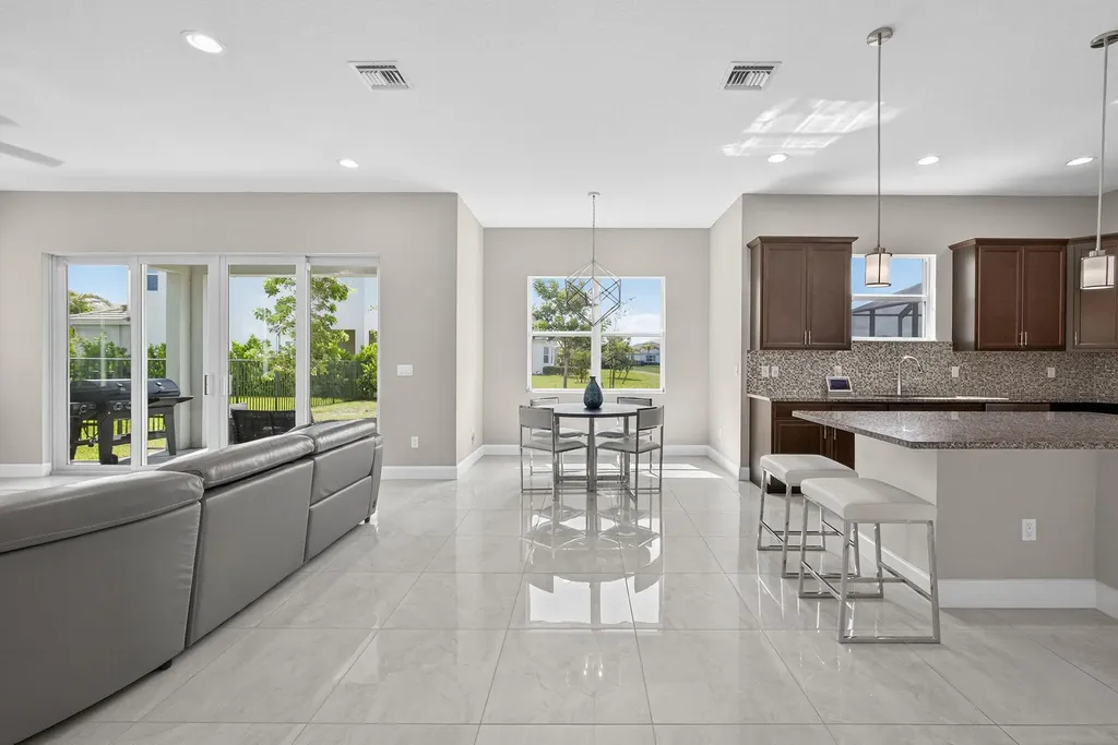 5337 Macoon Way Westlake FL 33470