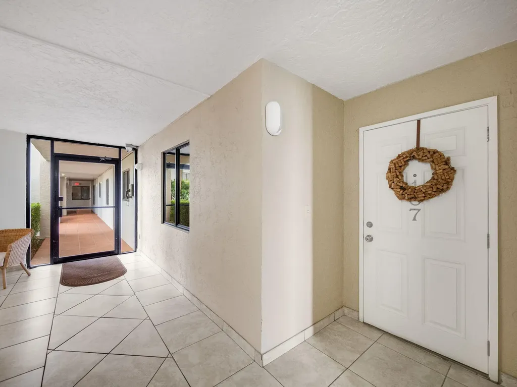 3525 S Ocean 107 Boulevard South Palm Beach FL 33480