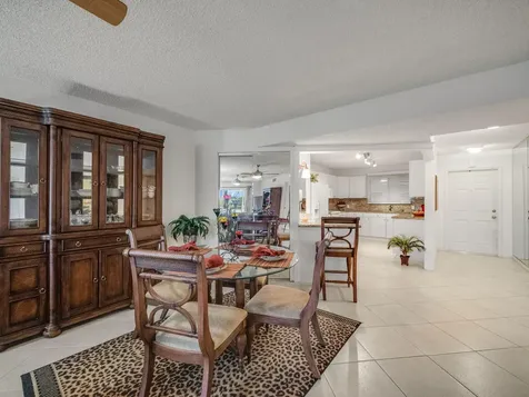 3525 S Ocean 107 Boulevard South Palm Beach FL 33480