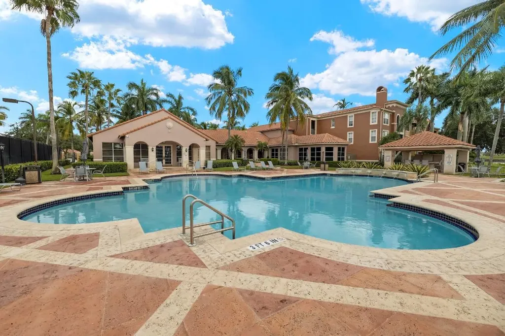 11730 St Andrews 301 Place Wellington FL 33414