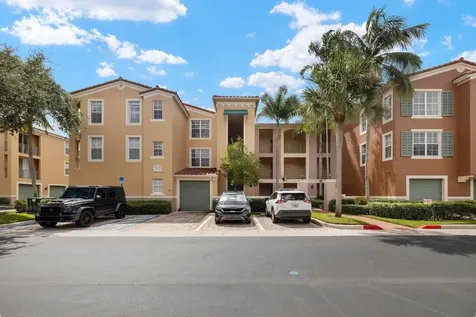 11730 St Andrews 301 Place Wellington FL 33414