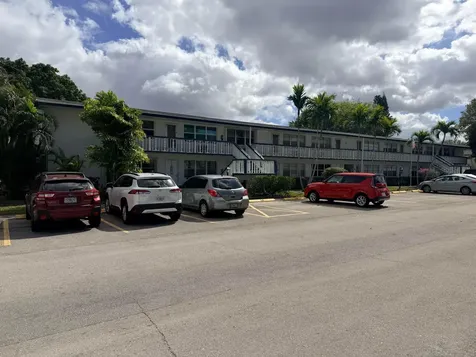 228 Northampton L West Palm Beach FL 33417