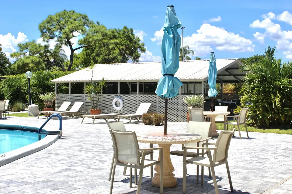 5130 Nesting Way Delray Beach FL 33484