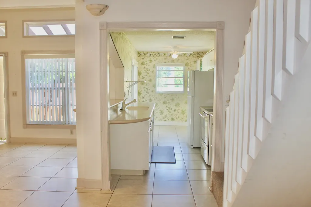 5130 Nesting Way Delray Beach FL 33484