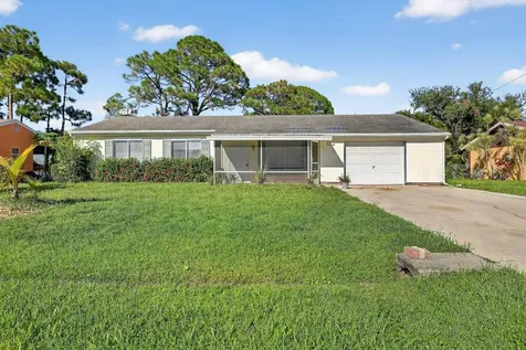 2231 SE Shelter Drive Port St Lucie FL 34952