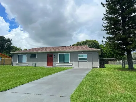 1650 SE Burning Lane Port St Lucie FL 34952