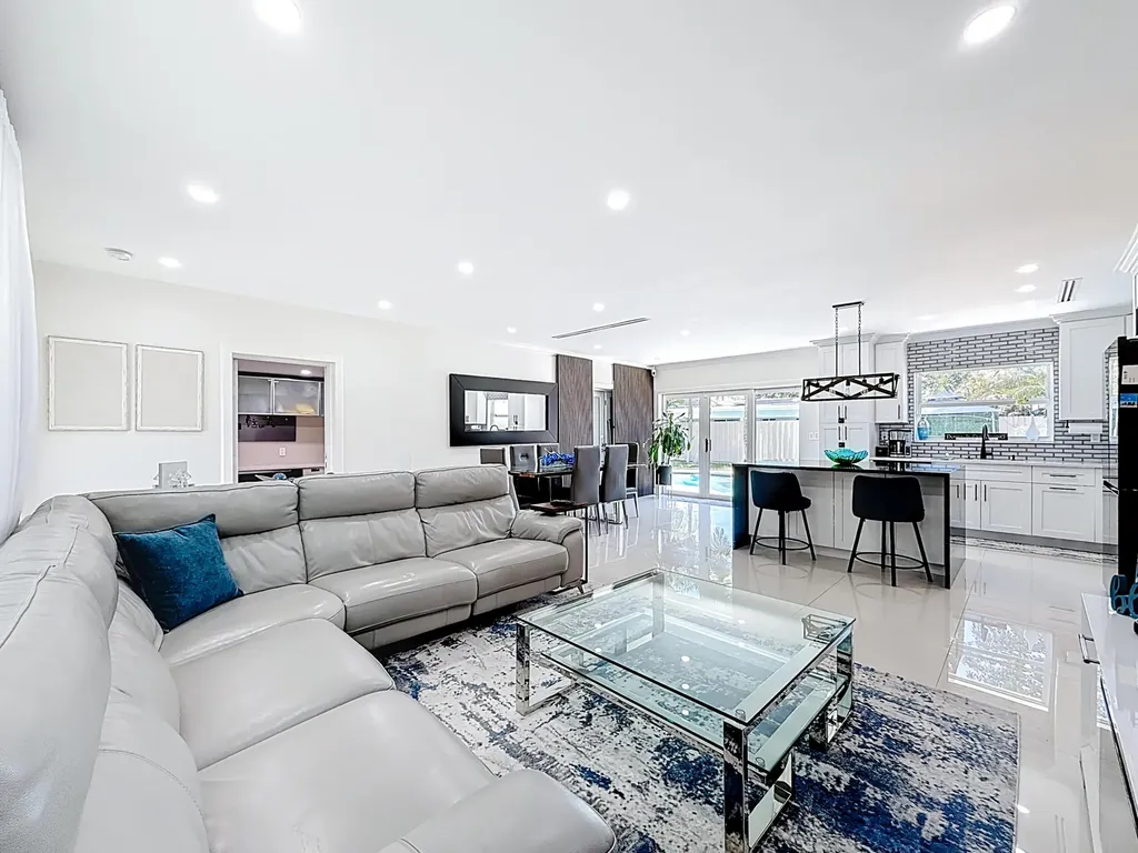 2601 NE 18th Street Pompano Beach FL 33062