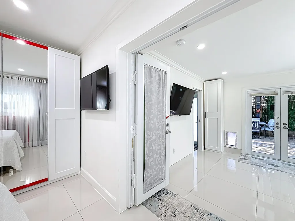 2601 NE 18th Street Pompano Beach FL 33062