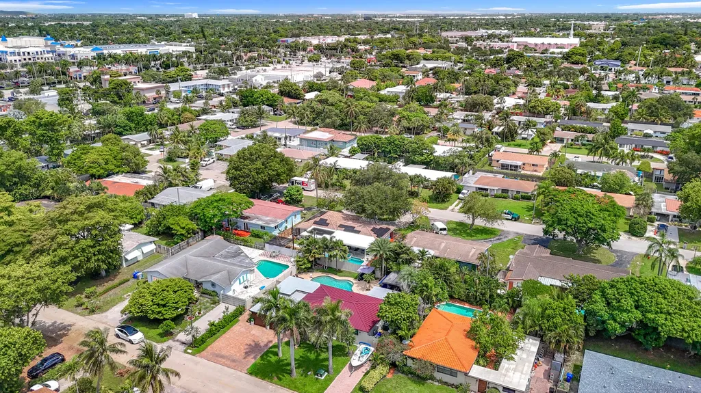 2601 NE 18th Street Pompano Beach FL 33062