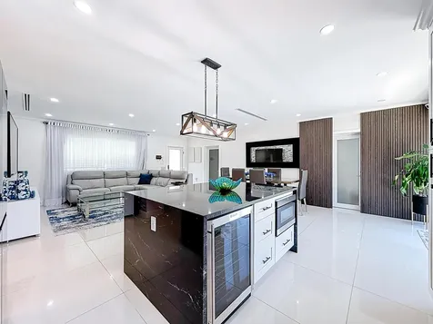 2601 NE 18th Street Pompano Beach FL 33062