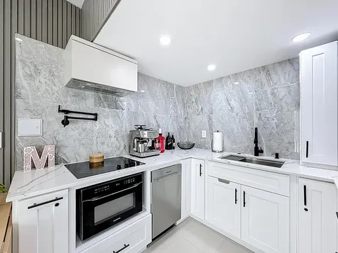 2601 NE 18th Street Pompano Beach FL 33062