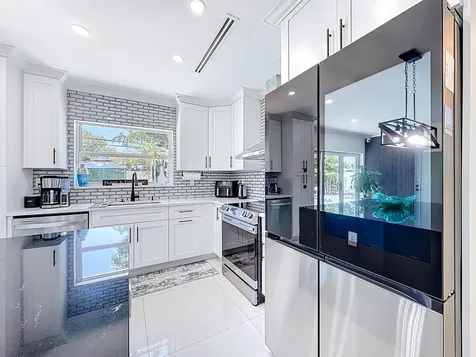 2601 NE 18th Street Pompano Beach FL 33062