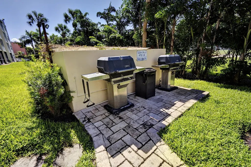 200 E Royal Palm Road Boca Raton FL 33432