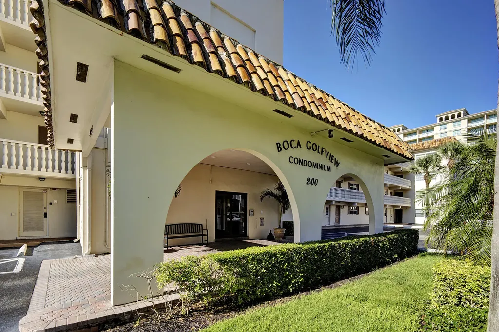 200 E Royal Palm Road Boca Raton FL 33432