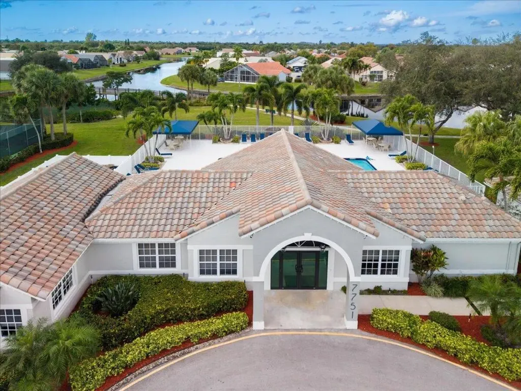 7534 Ironbridge Circle Delray Beach FL 33446