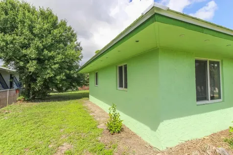 431 NE Julia Court Jensen Beach FL 34957