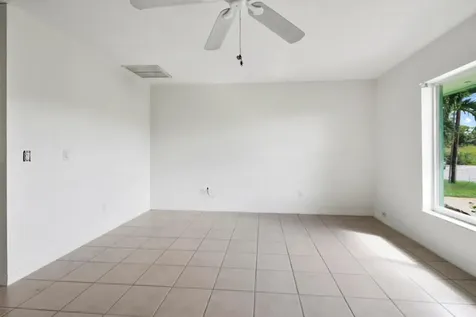 431 NE Julia Court Jensen Beach FL 34957