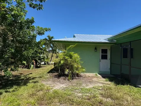 431 NE Julia Court Jensen Beach FL 34957