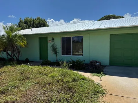 431 NE Julia Court Jensen Beach FL 34957