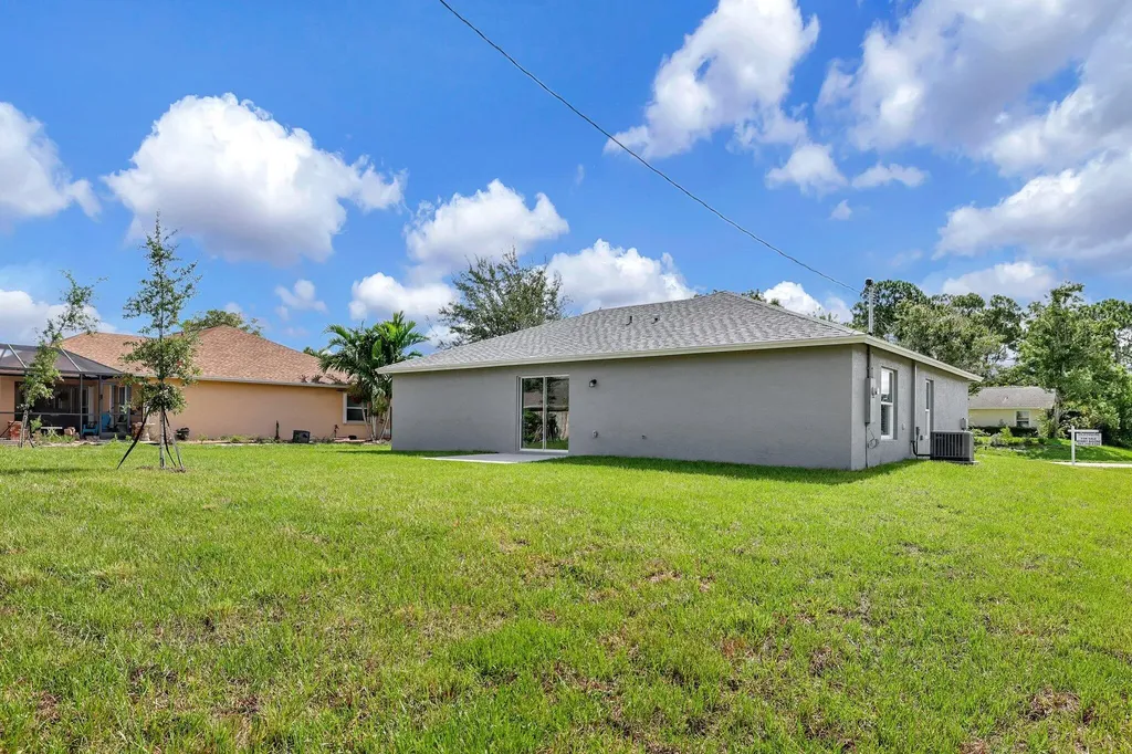 329 SW Ridgecrest Drive Port St Lucie FL 34953