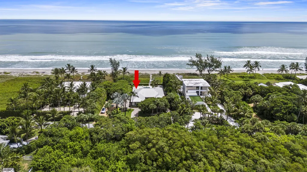 77 N Beach Road Jupiter Island FL 33455