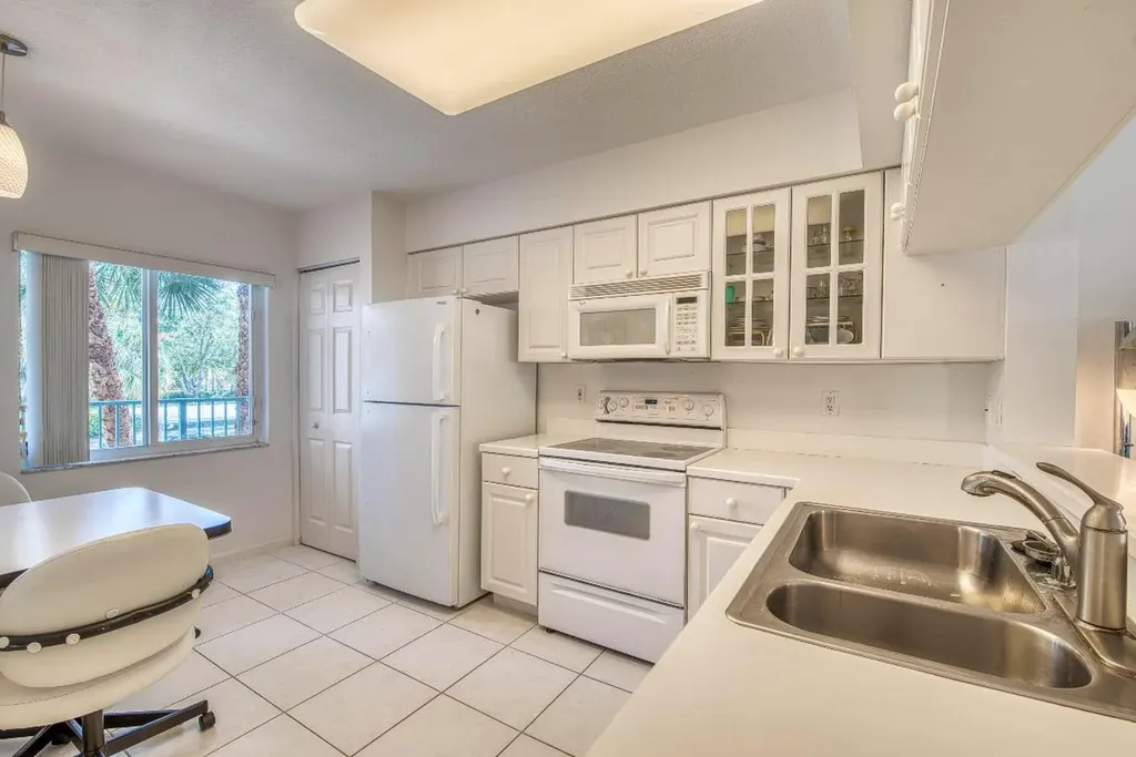12547 Imperial Isle Drive Boynton Beach FL 33437