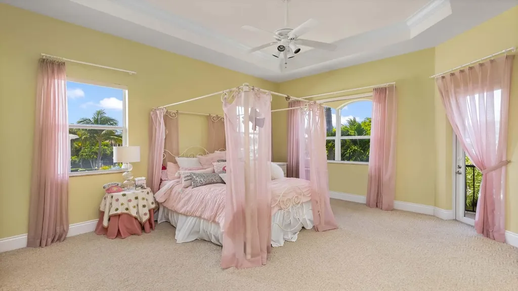 929 Banyan Drive Delray Beach FL 33483
