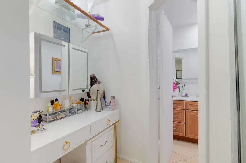 115 Ramblewood Circle Royal Palm Beach FL 33411