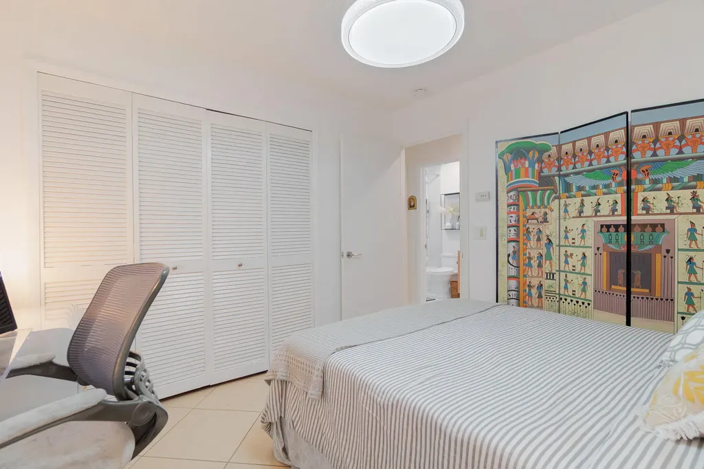 115 Ramblewood Circle Royal Palm Beach FL 33411