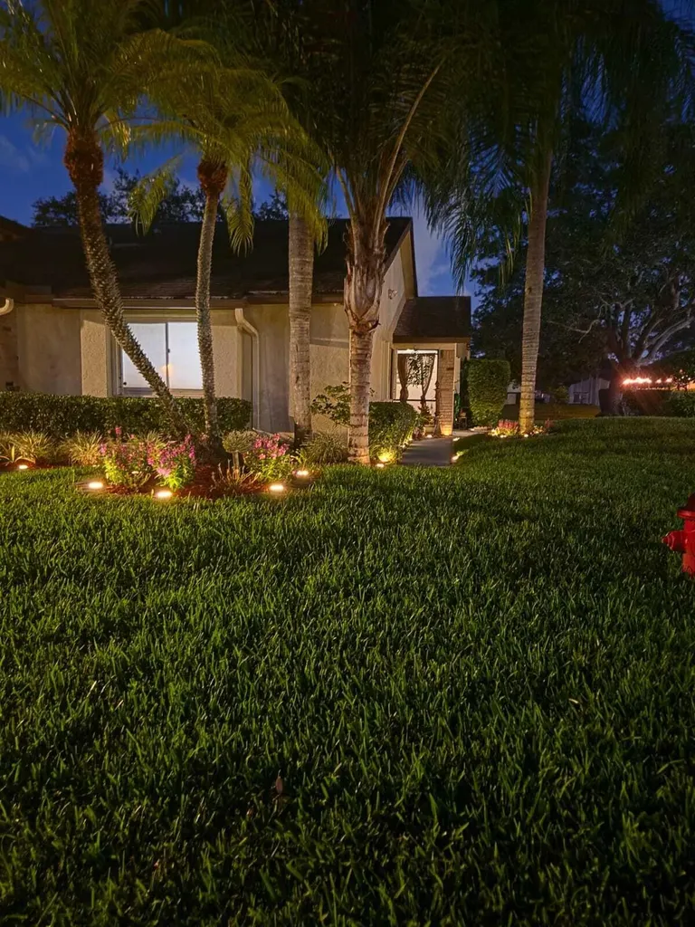 115 Ramblewood Circle Royal Palm Beach FL 33411