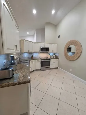 115 Ramblewood Circle Royal Palm Beach FL 33411
