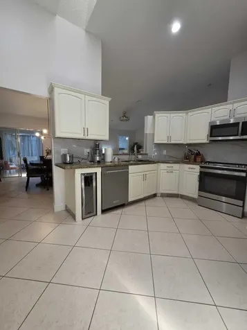 115 Ramblewood Circle Royal Palm Beach FL 33411