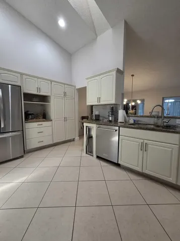 115 Ramblewood Circle Royal Palm Beach FL 33411